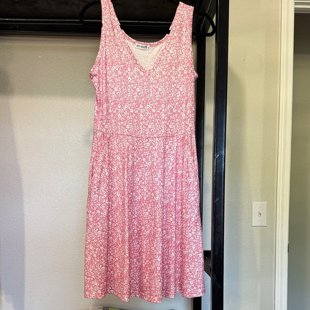 HINT OF Pink Floral V-Neck Midi Dress